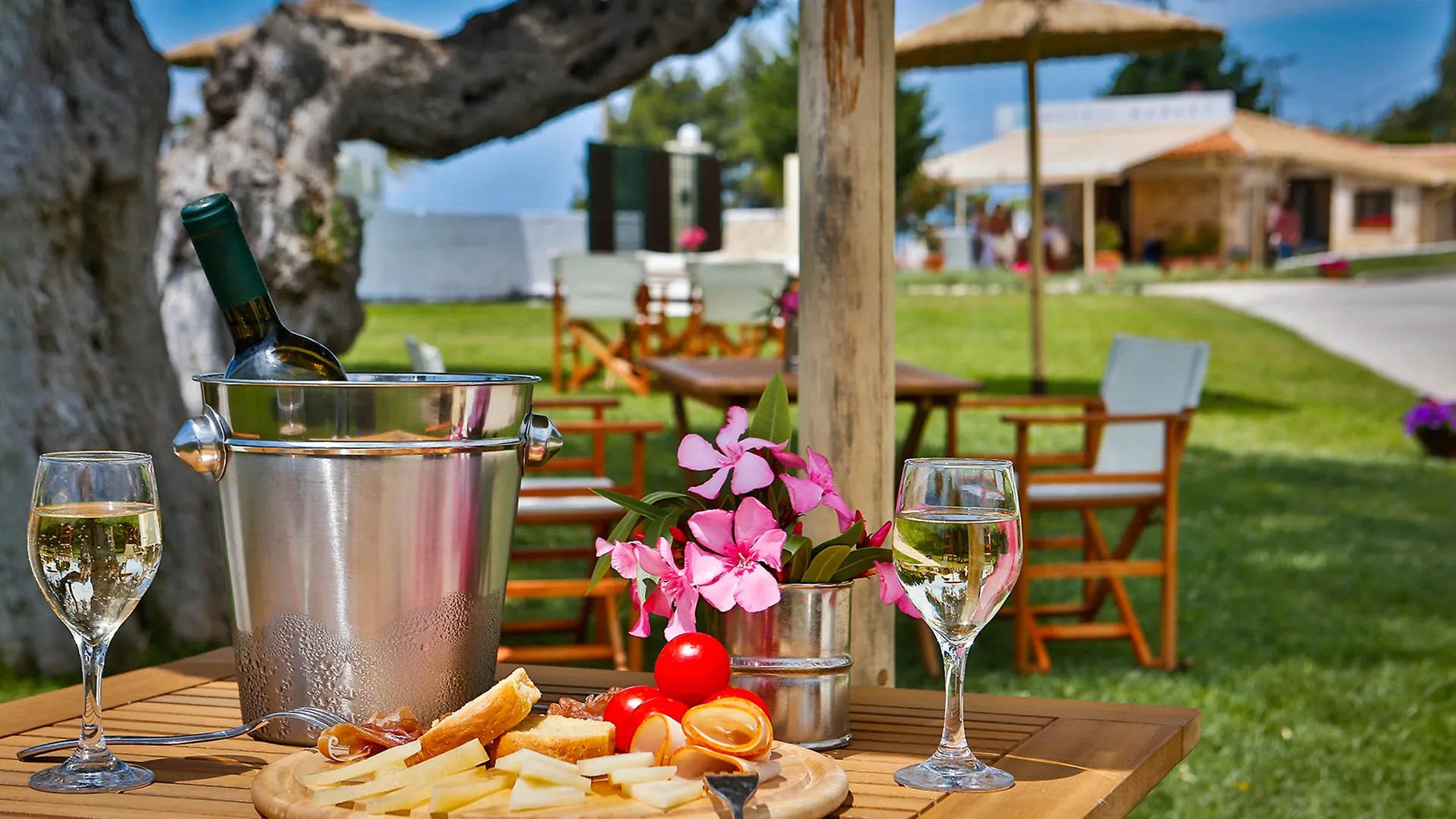 Nefeli Villas And Suites Nea Skioni Greece