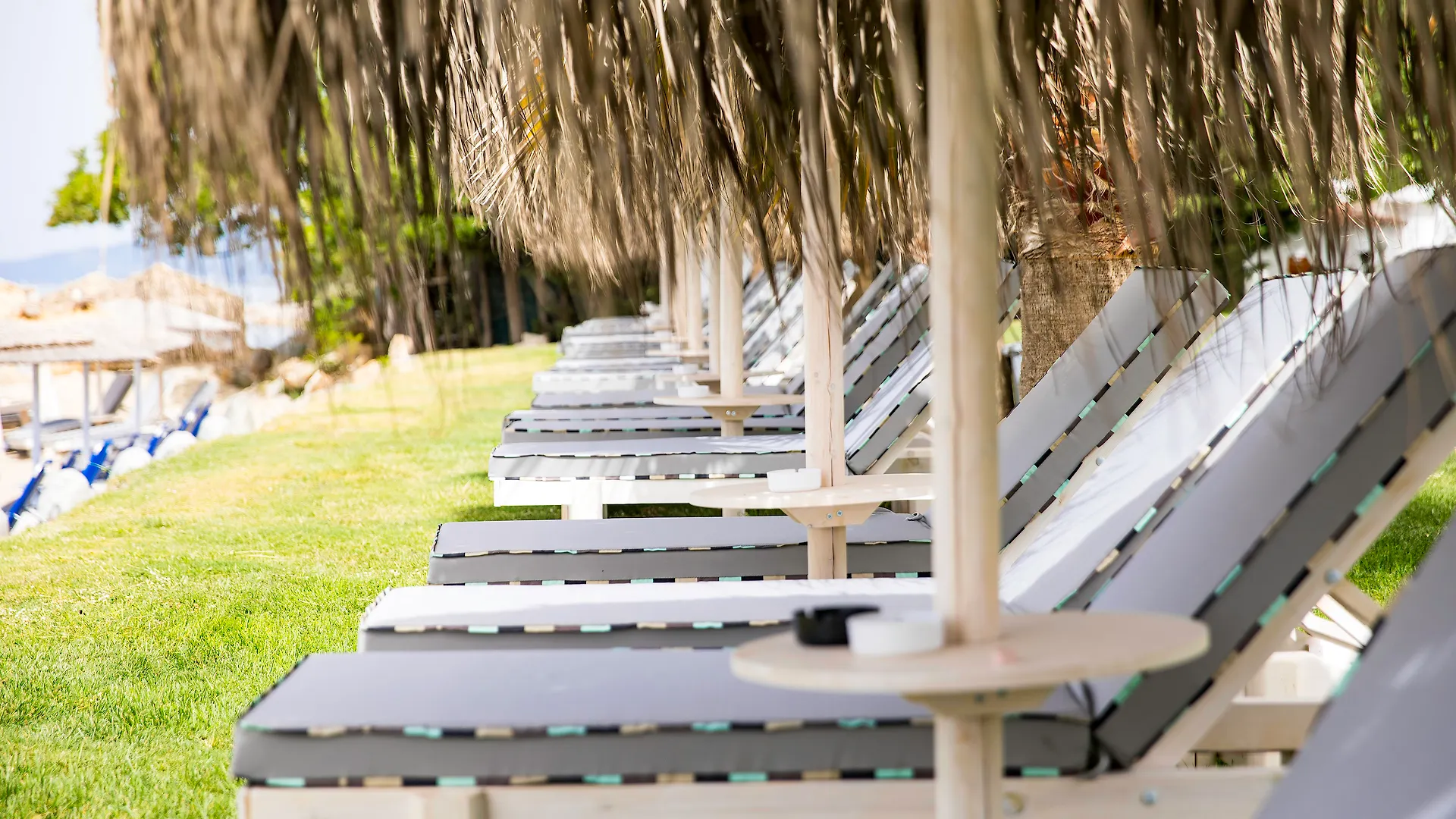 Nefeli Villas And Suites Nea Skioni