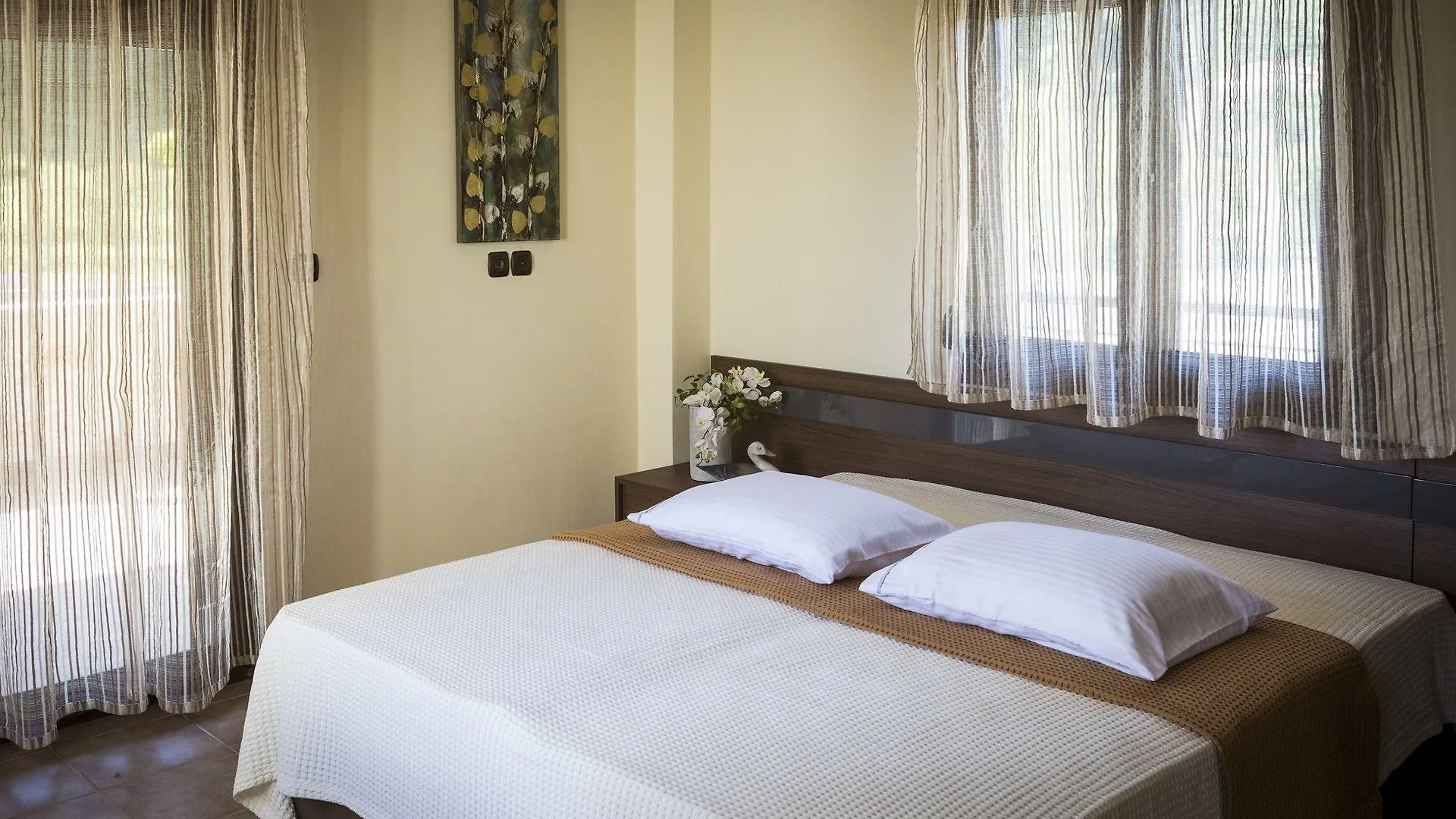Nefeli Villas And Suites Nea Skioni 0*,